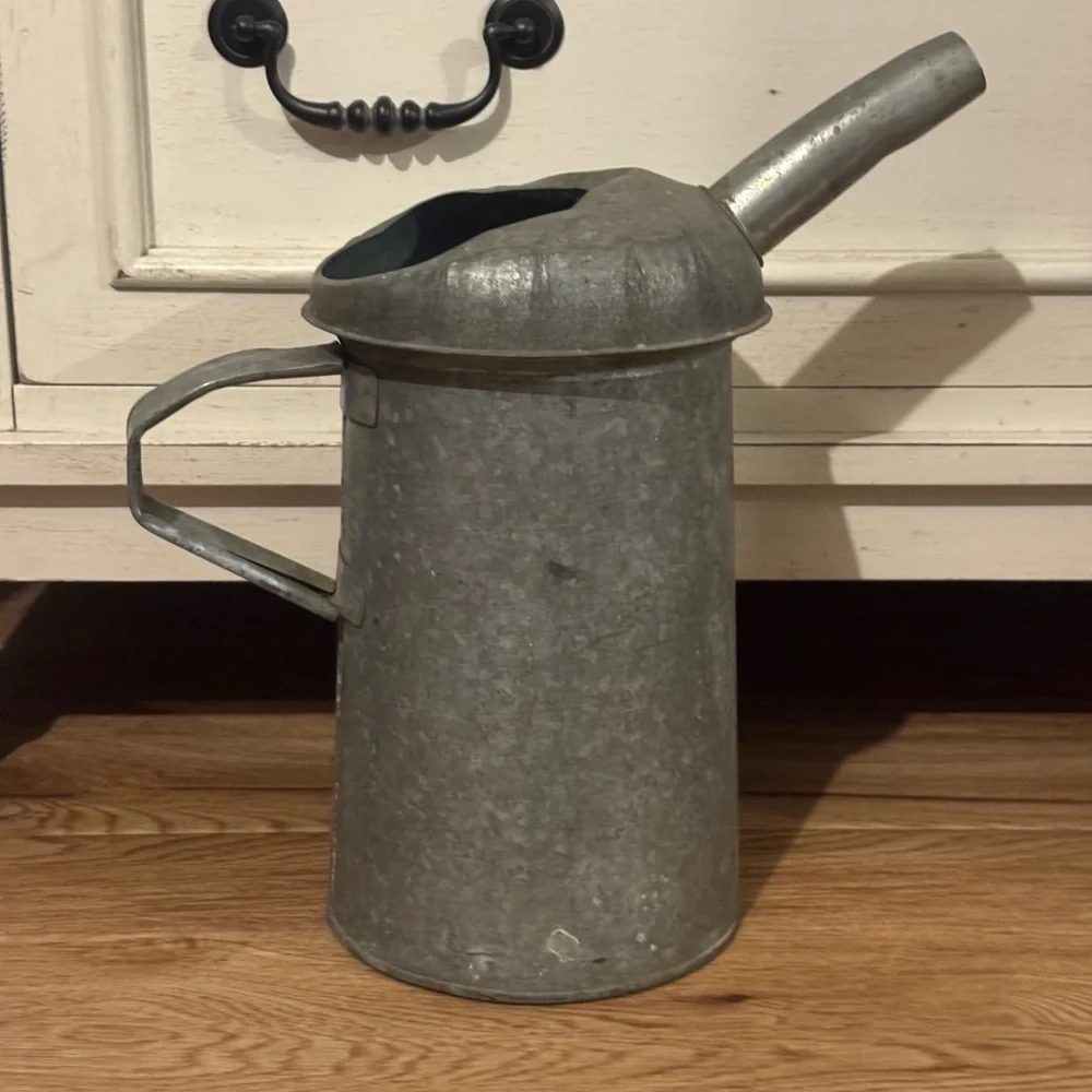 Vintage Galvanized Metal 1 Gal Oil Filler Can w/ Spout Rustic Farmhouse Decor